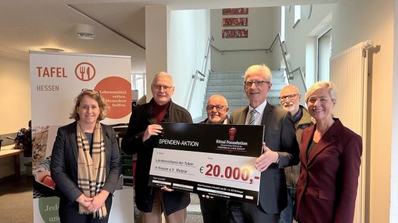 Rittal Foundation unterstützt mit 20.000 Euro die Tafeln in Hessen